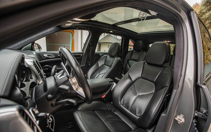 Porsche Cayenne cena 199900 przebieg: 126000, rok produkcji 2015 z Szczecin małe 497
